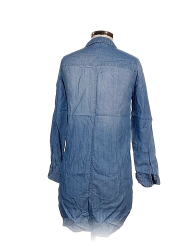 38 Beden H&M Gömlek %70 İndirimli.