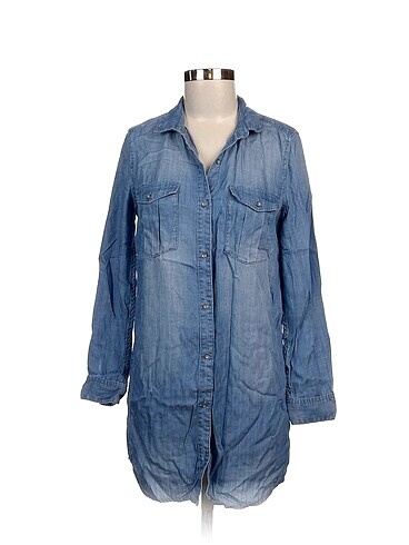 H&M Gömlek %70 İndirimli.