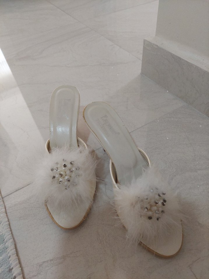 Çeyizlik Kadın Topuklu Terlik - Görsel 3