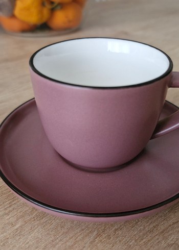 Bordo Renkli Seramik Fincan ve Tabak Seti - Görsel 3