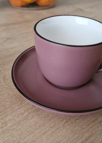 Bordo Renkli Seramik Fincan ve Tabak Seti - Görsel 4