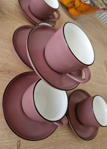 Bordo Renkli Seramik Fincan ve Tabak Seti - Görsel 2