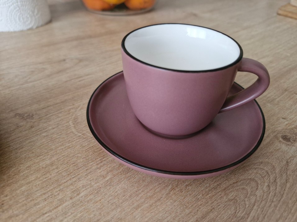 Bordo Renkli Seramik Fincan ve Tabak Seti - Görsel 4