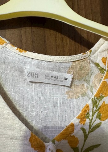 Zara Sarı Çiçek Desenli elbise