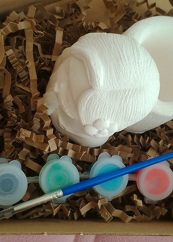 Beyaz Kız Figürlü Boyanabilir Saksı - Görsel 2