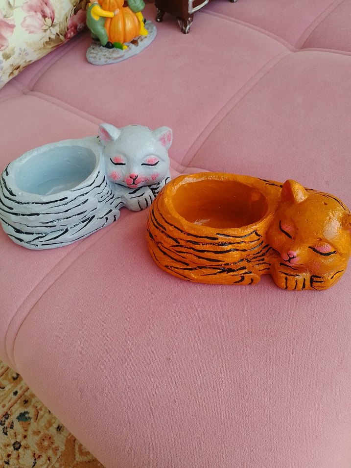 Pastel Beyaz Kedi Tasarımlı saksı balkon bahçe balkon - Görsel 4