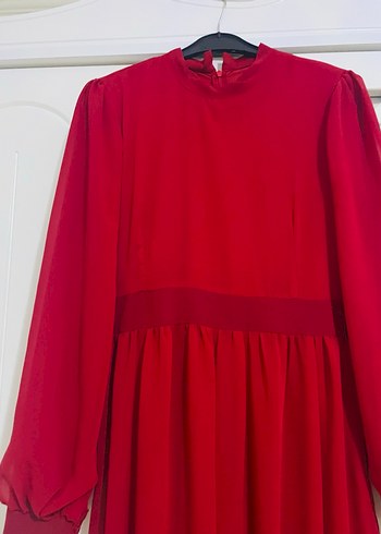 Uzun kırmızı astarlı şifon abiye - Görsel 4