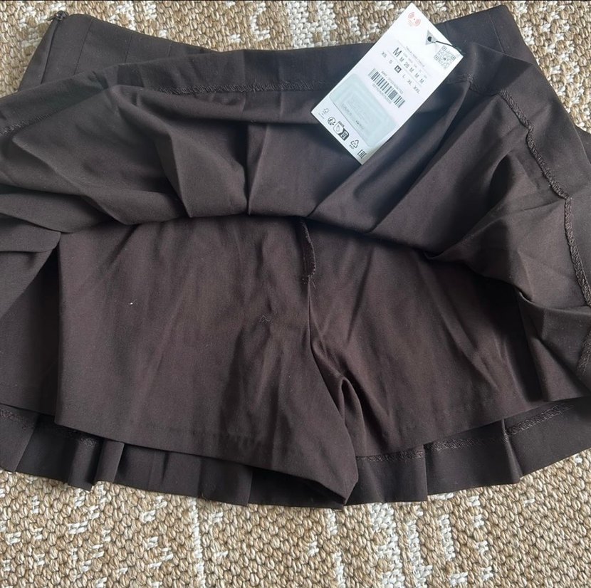 Kadın Kahverengi Pilili Mini içi şortlu Etek - Görsel 2