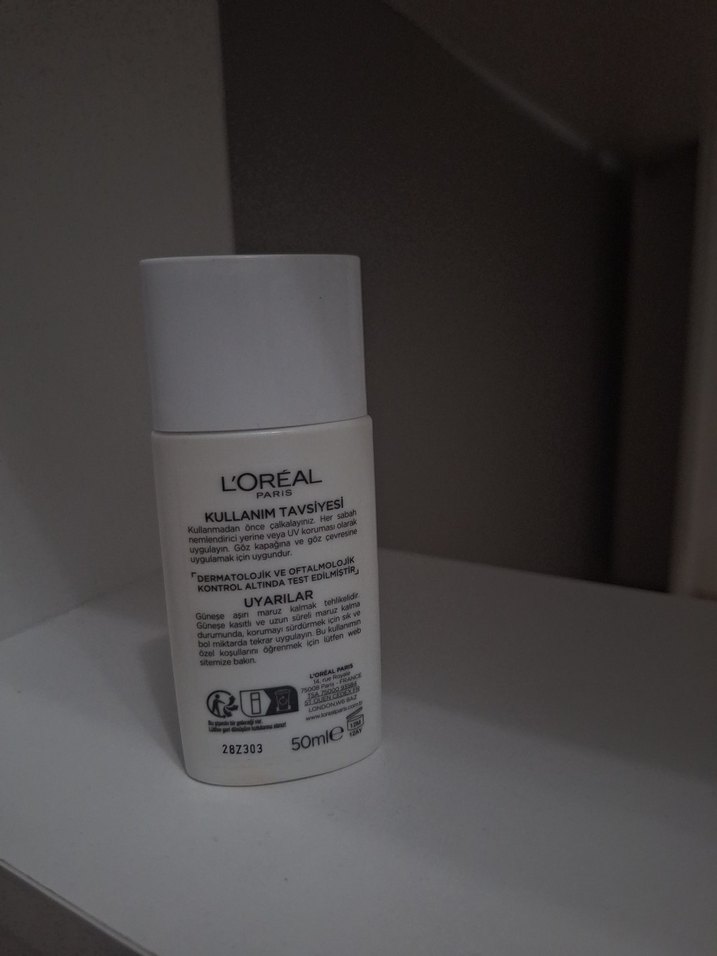 L'Oréal Revitalift Güneş Koruyucu SPF 50+ - Görsel 3