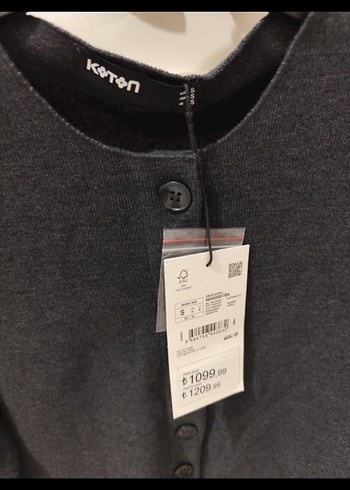 Düğmeli Gri Kısa Kadın Hırka - Görsel 3