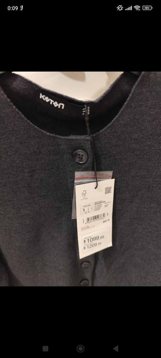 Düğmeli Gri Kısa Kadın Hırka - Görsel 3