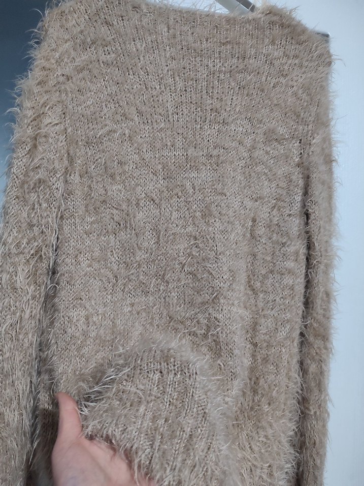 Bej Tüylü Midi Kadın Hırka - Görsel 4