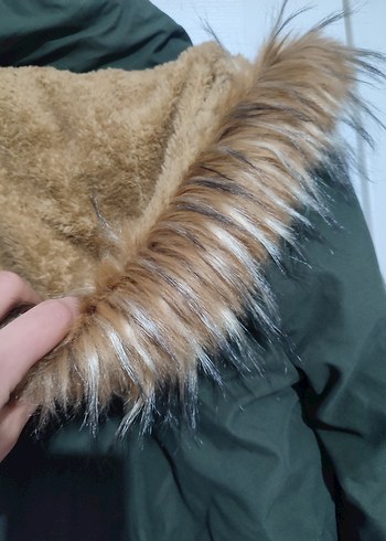 Kürklü Kapüşonlu Uzun Kadın Mont - Görsel 6