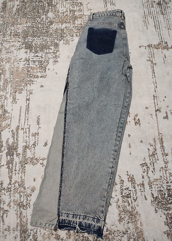 Gri Batik Desenli Bol Kesim Kadın Kot Pantolon - Görsel 3