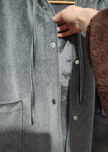 Gri Düğmeli Kadın Midi Mont - Görsel 4