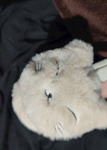 Beyaz Kürklü Kadın Kulaklık - Görsel 2