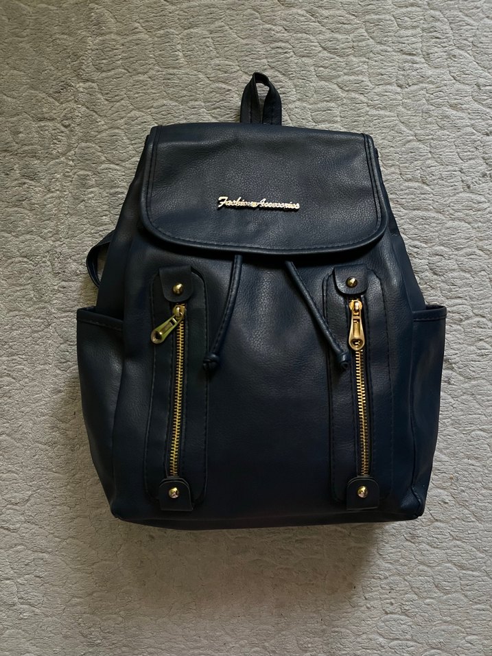 sırt çantası - Görsel 2