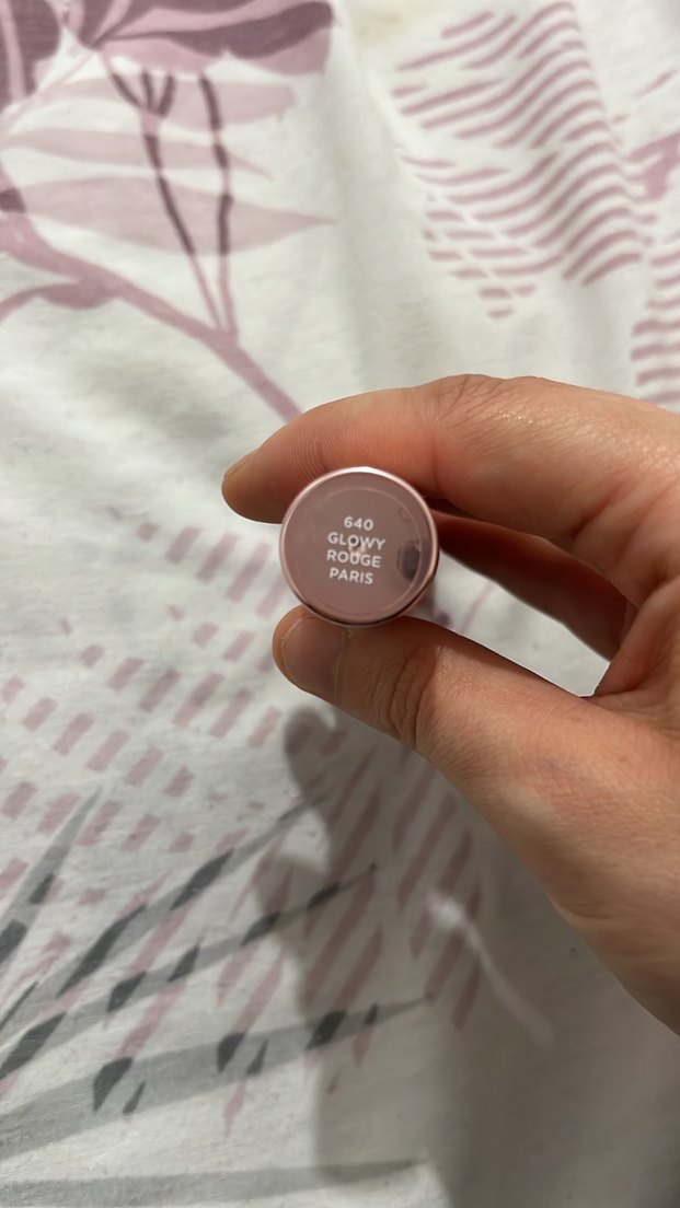 L'Oréal Paris Kırmızı Parlak Likit Allık - Görsel 2