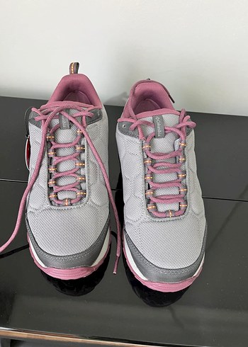 Columbia Pembe Gri Outdoor Kadın Spor Ayakkabı - Görsel 3