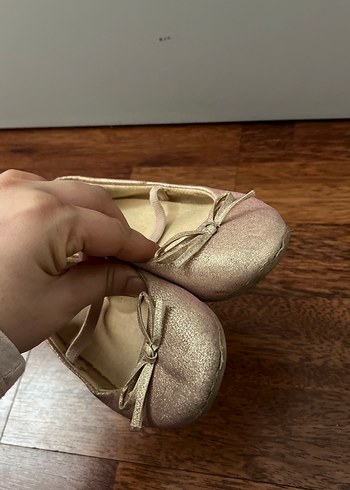 25 Beden pembe Renk Kız Çocuk Bej Fiyonk Detaylı Babet