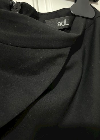 Siyah Mini Etek, Fırfırlı, Dar Kesim - Görsel 2