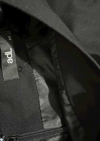 Siyah Mini Etek, Fırfırlı, Dar Kesim - Görsel 3