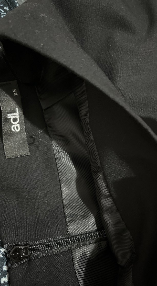 Siyah Mini Etek, Fırfırlı, Dar Kesim - Görsel 3