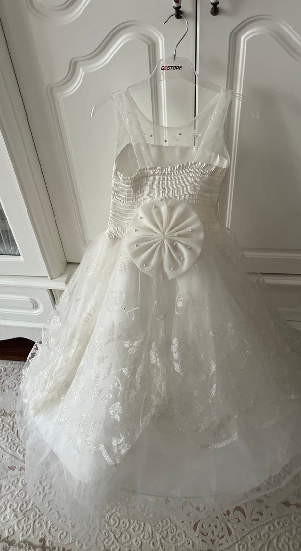 Kız Çocuk Beyaz Dantel İşlemeli gelinlik - Görsel 2