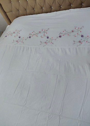 Nakışlı Beyaz Yatak pamuk saten nevresim takım - Görsel 3