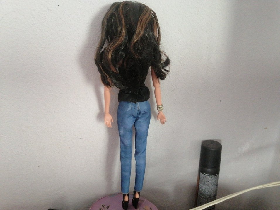 barbie style poses with raquelle bebek - Görsel 3