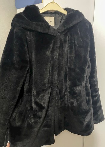 Kapüşonlu Siyah Peluş Kadın Mont - Görsel 4