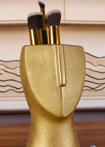 Altın Renkli Makyaj Fırçası Tutucu - Görsel 3
