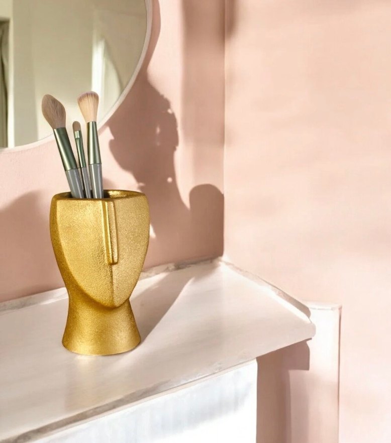 Altın Renkli Makyaj Fırçası Tutucu - Görsel 5