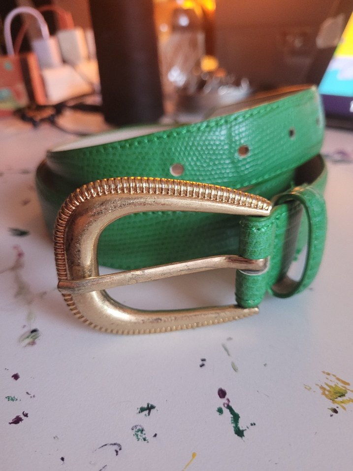 Parlak Yeşil Deri, Altın tokalı Kemer - Görsel 2