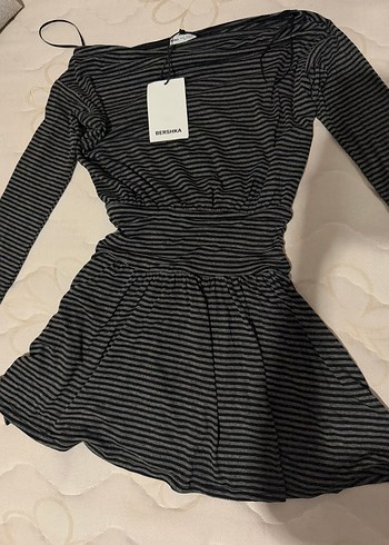 Bershka Siyah Cizgili Mini Elbise