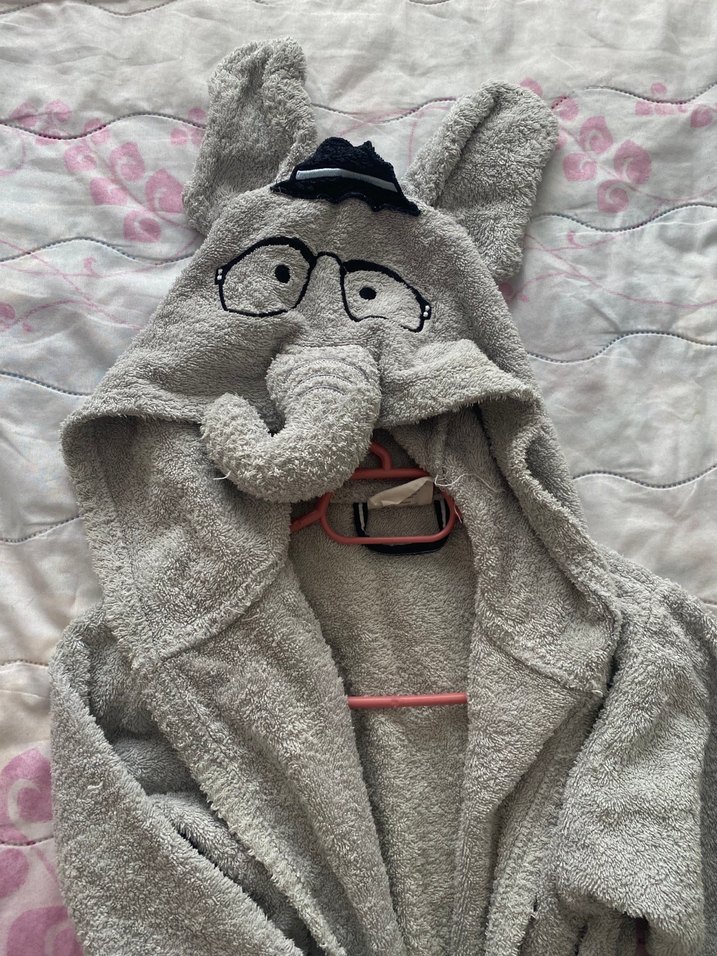 Kapüşonlu Erkek Çocuk Gri Bornoz - Görsel 3