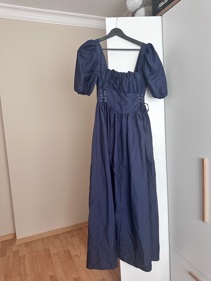 Lacivert Uzun Pamuklu Gotik Elbise - Görsel 2