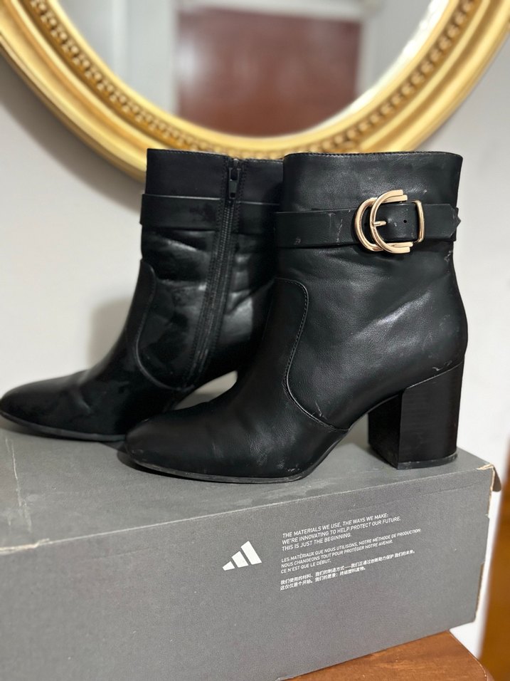 Kare Topuklu Siyah Deri Bot - Görsel 4