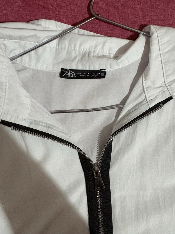 Düğmeli Beyaz Kadın Gömlek - Görsel 3