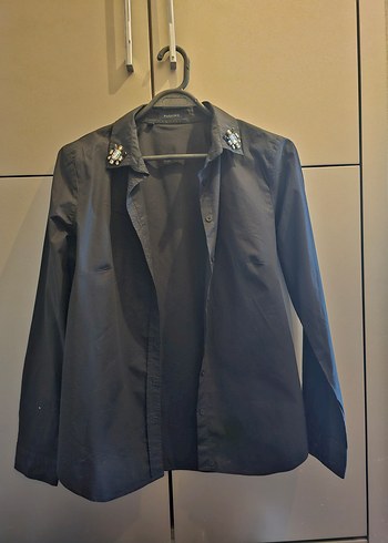 Parlak Siyah Kadın Fabrika marka yakası işlemeli Gömlek - Görsel 7