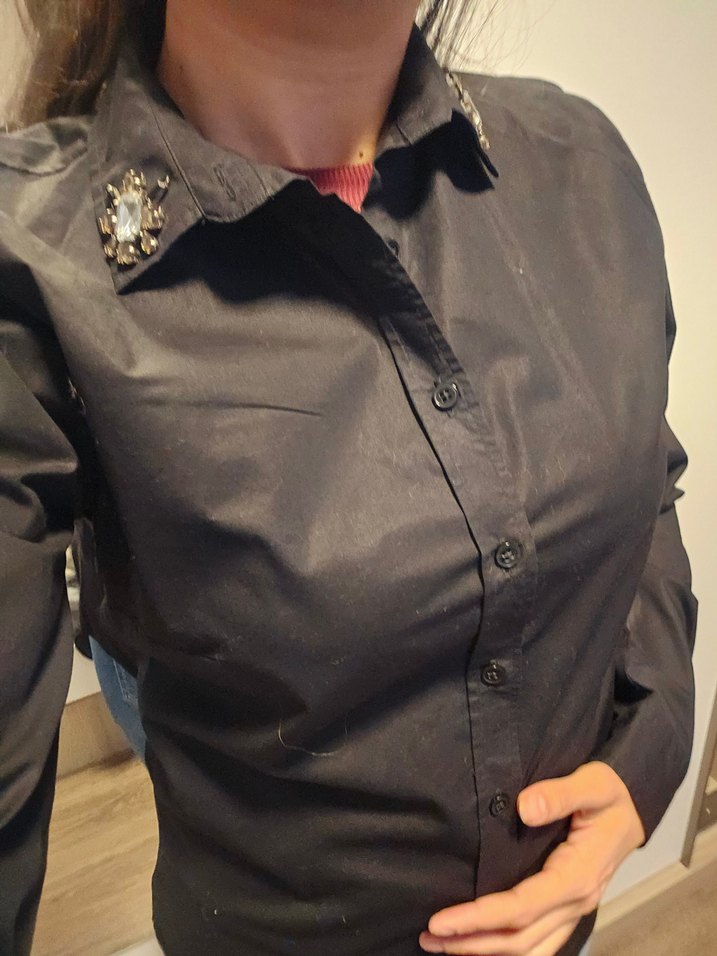 Parlak Siyah Kadın Fabrika marka yakası işlemeli Gömlek - Görsel 3