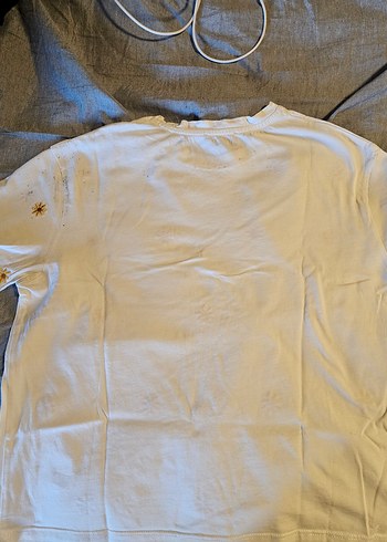 papatya nakışlı beyaz Tişört - Görsel 4