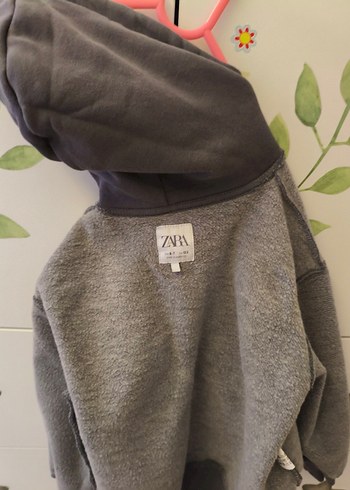Zara Kız Çocuk Gri Kapüşonlu Sweatshirt - Görsel 4