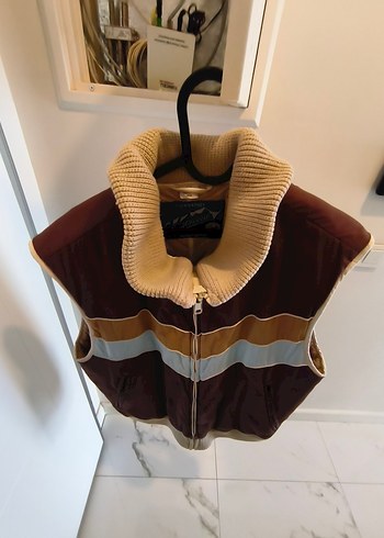 Guess Kahverengi Fermuarlı Yüksek Yakalı Erkek Yelek - Görsel 6