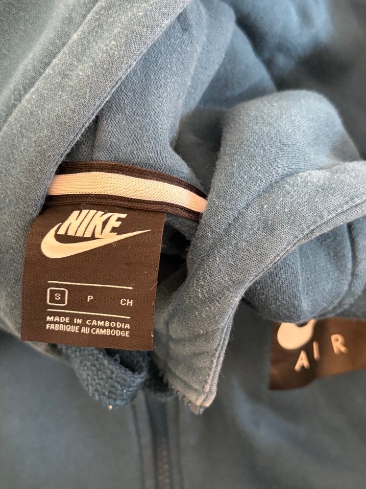 Nike Kapüşonlu Fermuarlı Ceket - Görsel 2