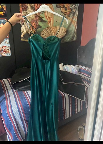 Nişantaşı Terzy den korseli saten elbise - Görsel 3