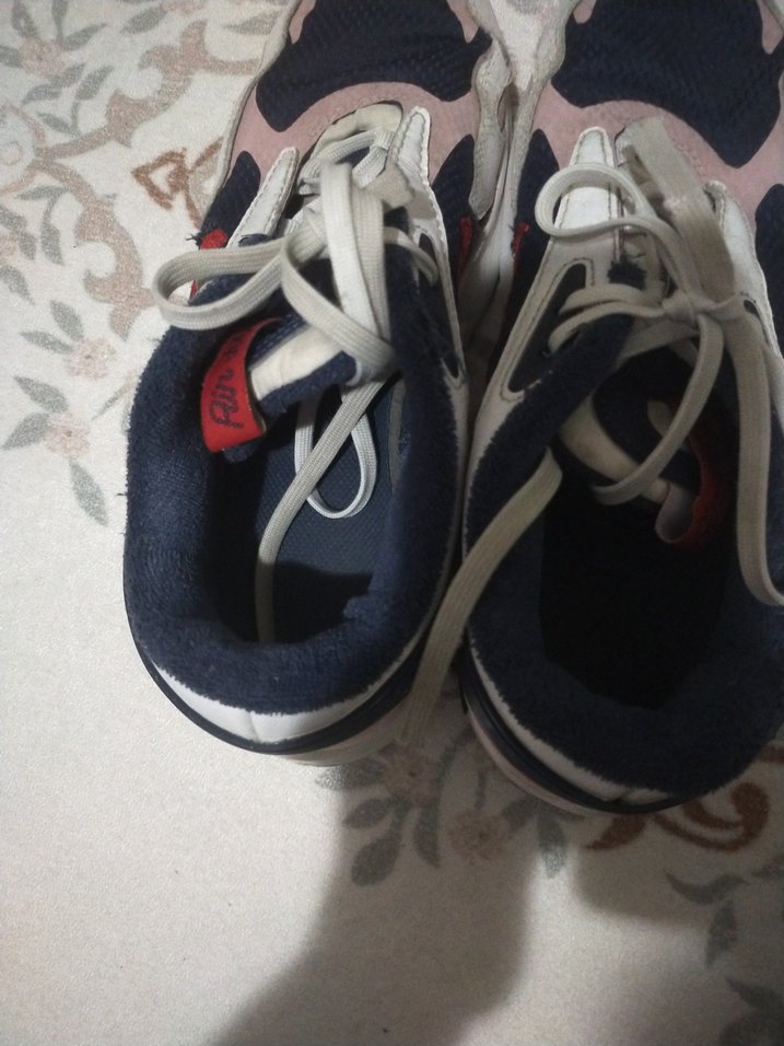 Nike Beyaz Gri Bağcıklı Spor Ayakkabı - Görsel 4