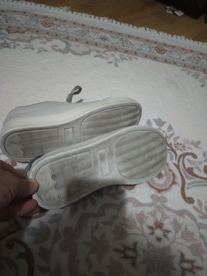 Gri Bağcıklı Kadın Spor Ayakkabı - Görsel 4