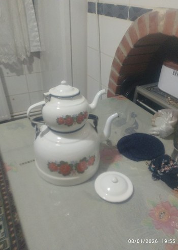 Beyaz Çiçek Desenli Emaye Çaydanlık - Görsel 2