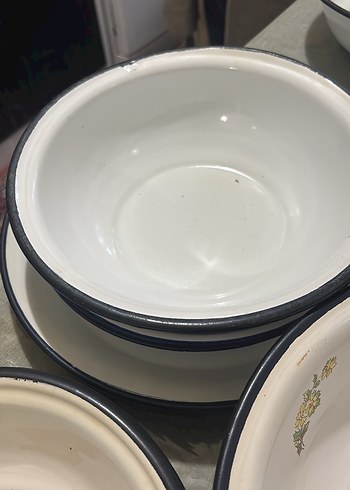 Çiçek Desenli Beyaz Emaye Kase - Görsel 13